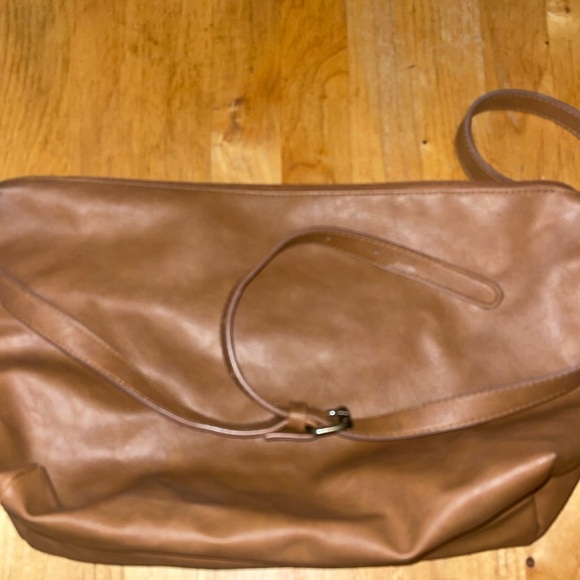 Grace and lace brown slouchy crossbody - Picture 1 of 3